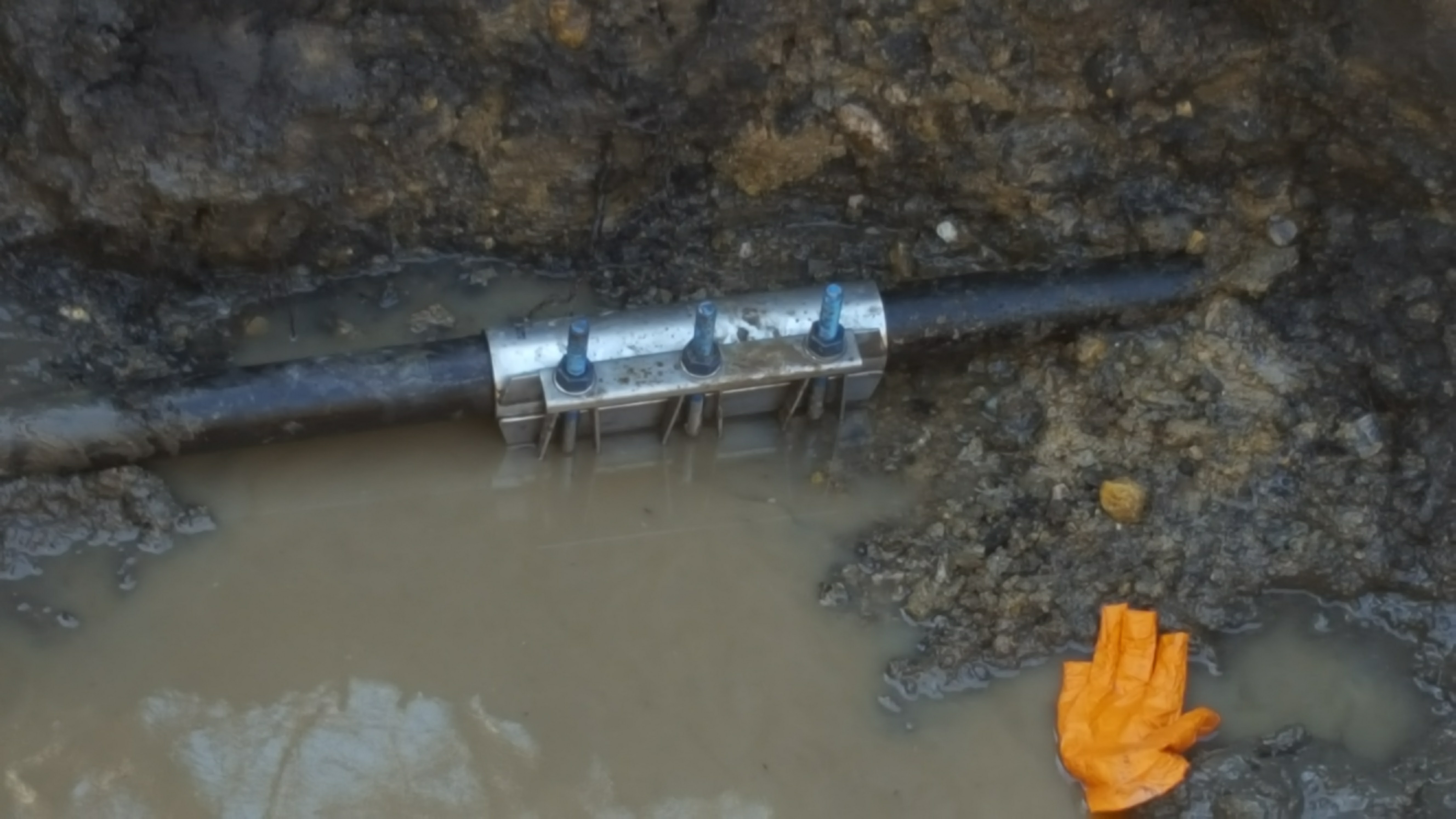 Water Main Leak & Repair